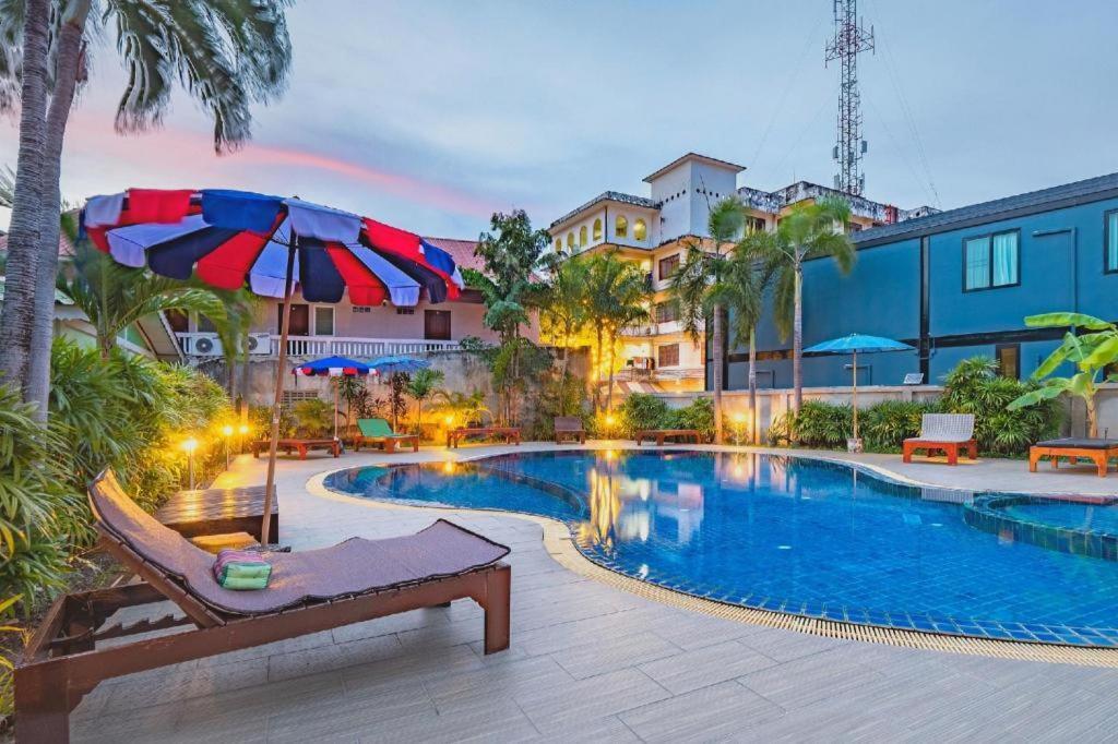 Tycoon Place Garden Патая Екстериор снимка